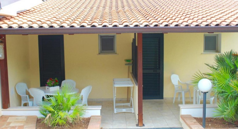 Villaggio Turistico Defensola
