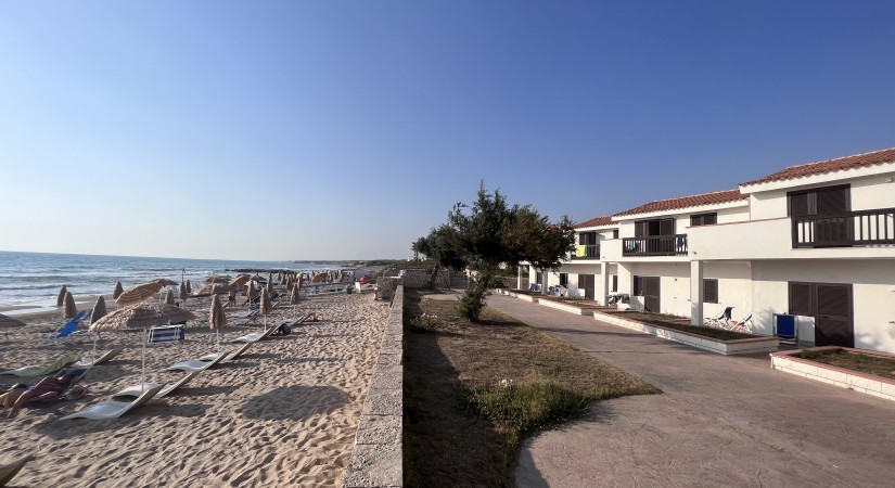 Kamarina Resort