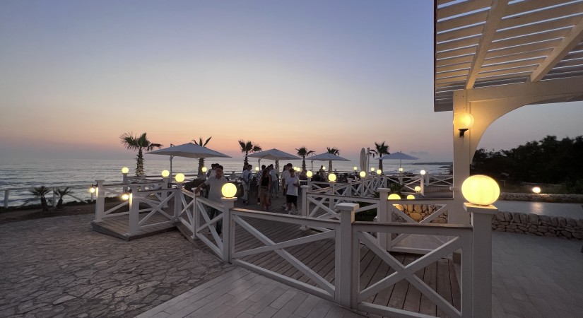 Kamarina Resort