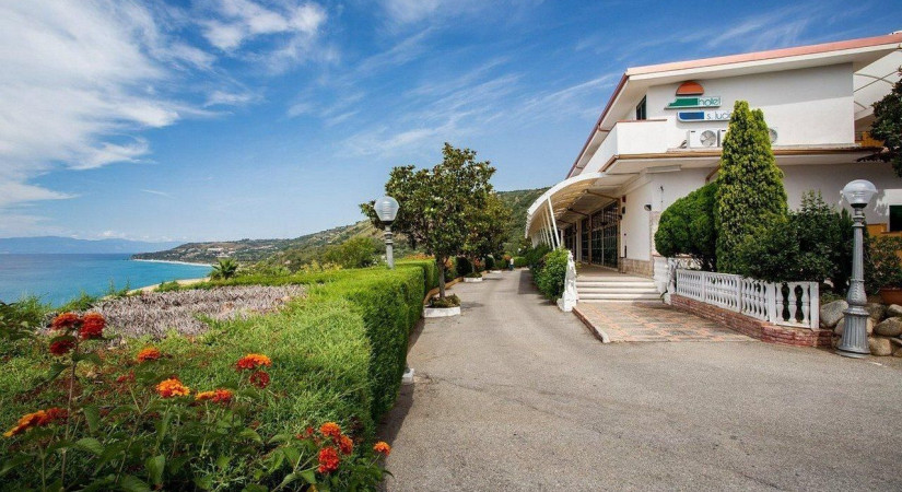  Hotel Santa Lucia