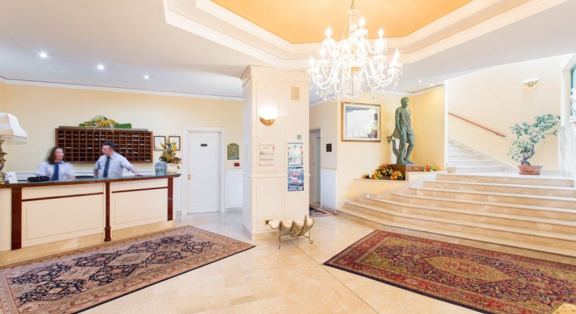  Hotel Santa Lucia