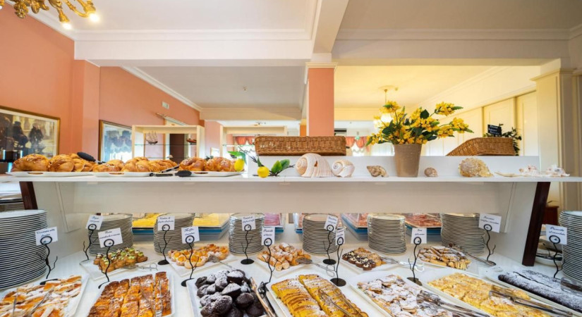  Hotel Santa Lucia