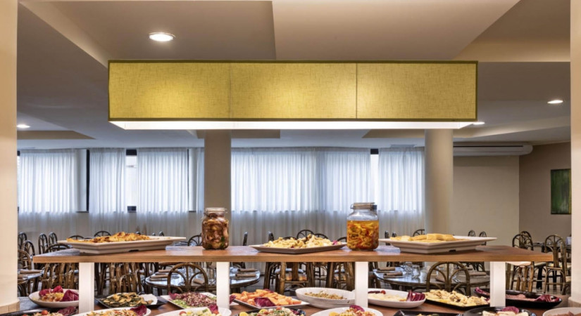 Rina Hotel